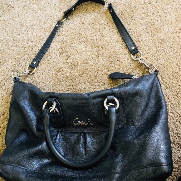 Coach Handbag - Picture 2 of 3